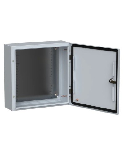 ЩМП-40.40.15 УХЛ1 IP66 400х400х150 TITAN 5 (TI5-10-N-040-040-015-66). Шкаф металлический с монтажной платой. IEK в Ярославле